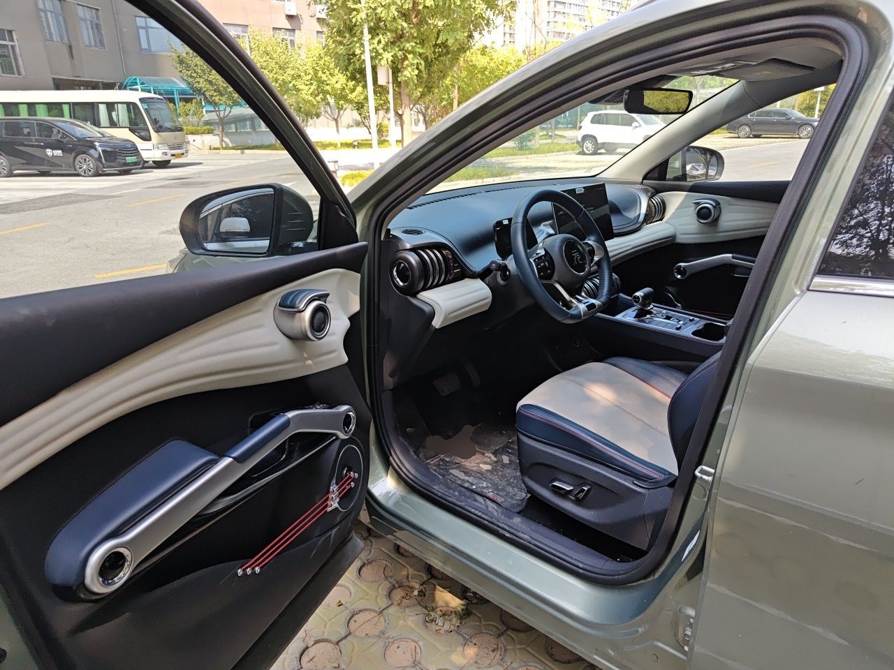 BYD Yuan PLUS 2022 510 km Flagship Version — снимка 16