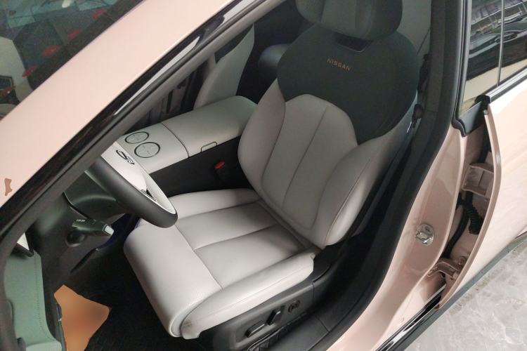 Used Nissan N7 2025 510 Pro Left Front Seat