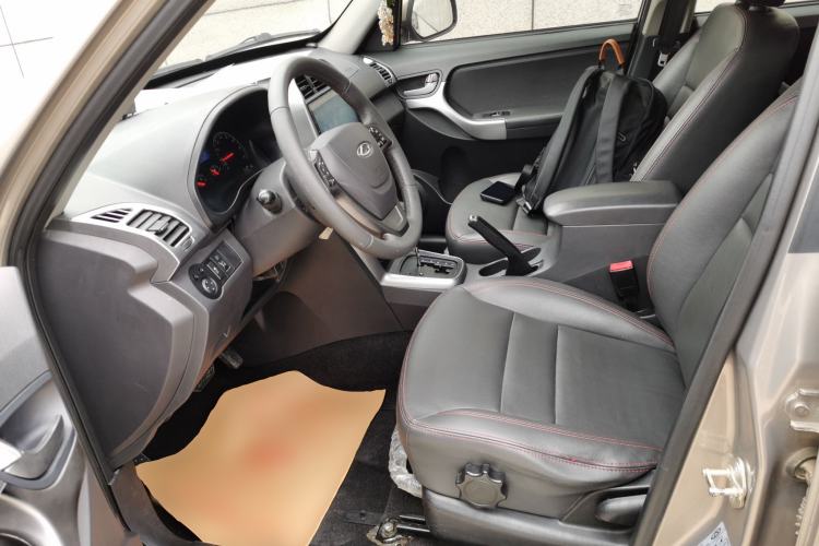 Used Chery Tiggo 3 2015 1.6L CVT ZhiShang Commemorative Edition
