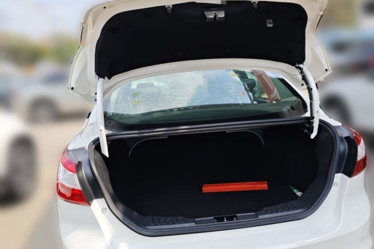 Used Ford Focus 2012 Sedan 1.6L Automatic Comfort Model Trunk