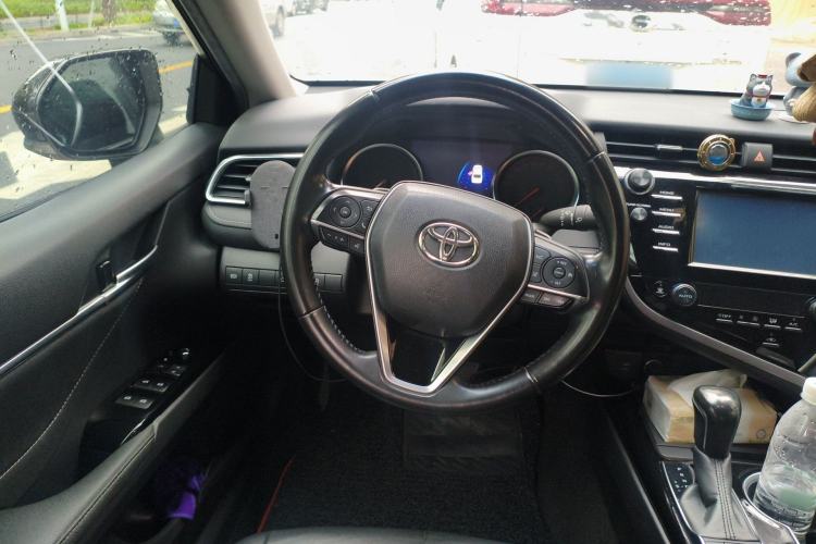 Used Toyota Camry 2018 2.5S Fēngshàng Edition Steering Wheel