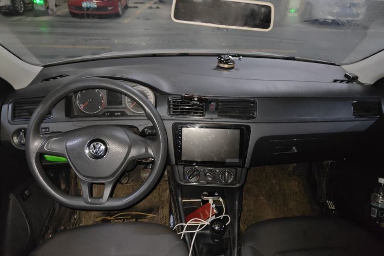 Used Volkswagen Santana 2016 1.6L Manual Fashion Edition