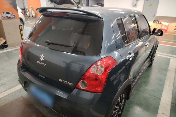 Used Suzuki Swift 2014 1.5L Automatic Fashion Edition Rear Right 45 Deg