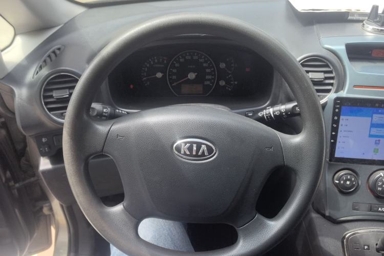 Used Kia Carens 2011 1.6L 5-Seater Automatic Comfort Edition Steering Wheel