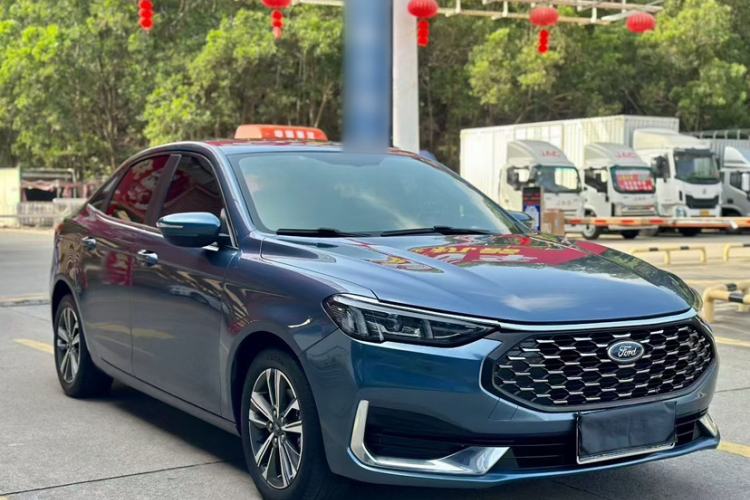 Used Ford Escort 2021 1.5L Automatic Diamond Edition Exterior 6