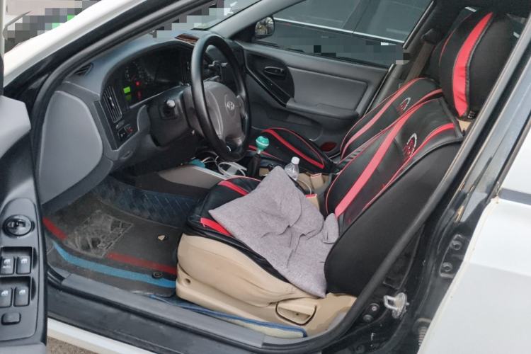 Used Hyundai Elantra 