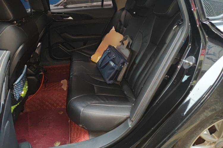 Used Hongqi H5 2019 30TD Dynamic Edition
