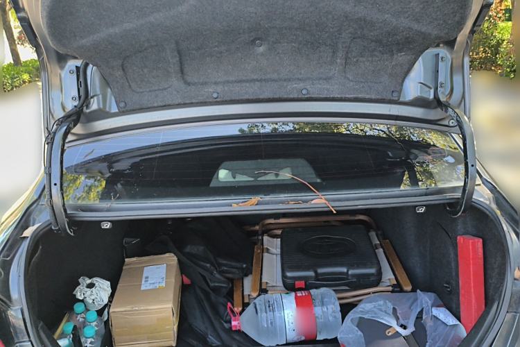 Used Mazda 3 Axela 2017 Sedan 1.5L Automatic Luxury Model China VI Standard Trunk