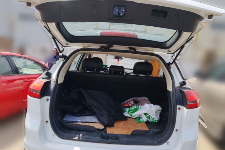 Used Geely Auto Emgrand X7 Sport 2016 2.0L Manual ZhiShang Version
