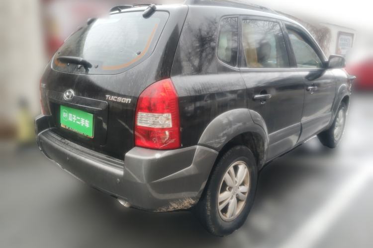 Used Hyundai Tucson 2009 2.0L Automatic Two-Wheel Drive with Sunroof