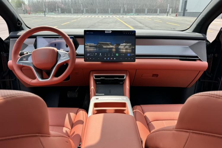 Used BYD Tang L 2025 EV with 670 km Range LiDAR and Premium Features
