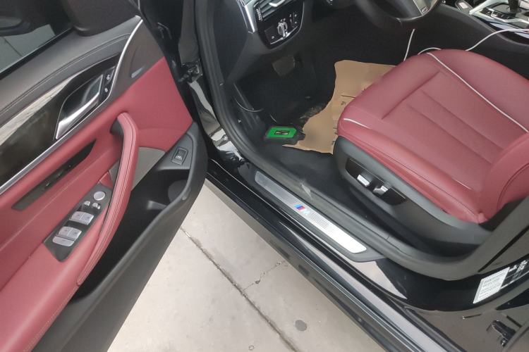 Used BMW 5 Series 2022 Second Facelift 525Li M Sport Package Driver Seat