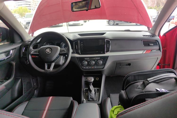 Used Skoda Kamiq 2020 GT TSI 230 DSG Flagship Edition China VI standard Center Console