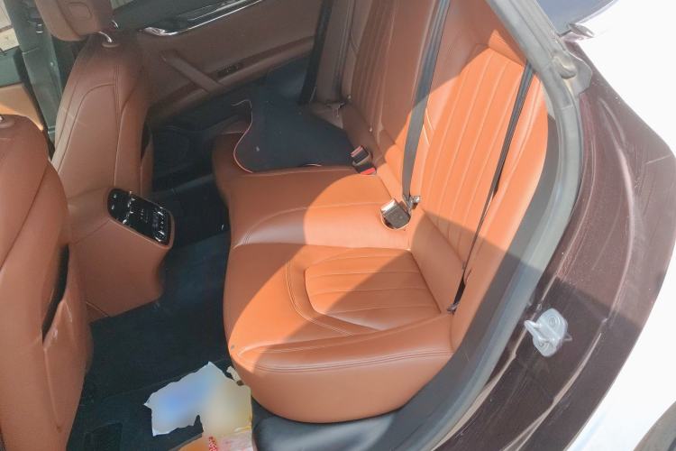 Used Maserati President 2017 3.0T Standard Model Left Rear Seat