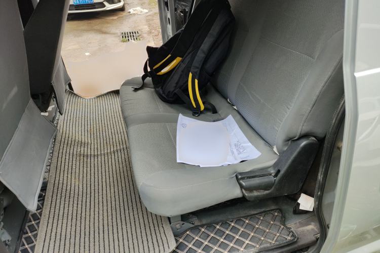 Used Wuling Rongguang EV 2023 Base Model Passenger Bus with Huating Battery