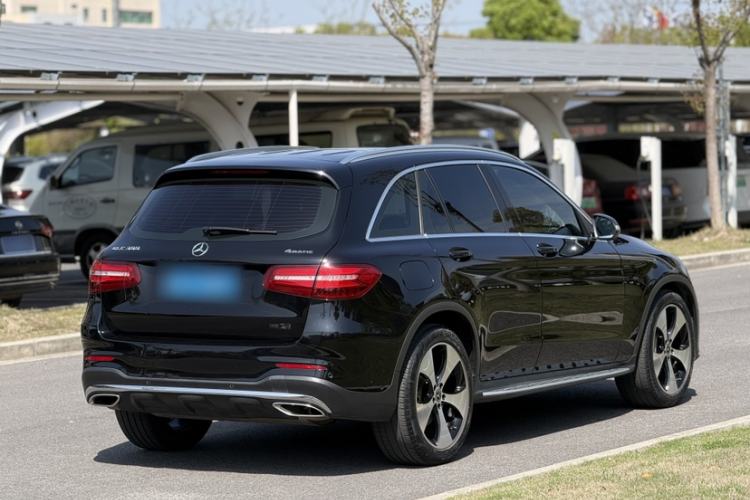 Used Mercedes-Benz GLC 2018 GLC 300 4MATIC Sport Edition
