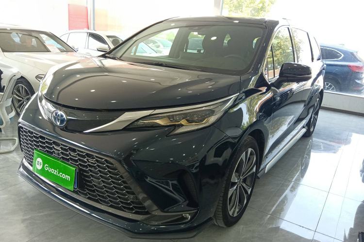 Used Toyota Granvia 2023 2.5L Hybrid Flagship VIP Edition