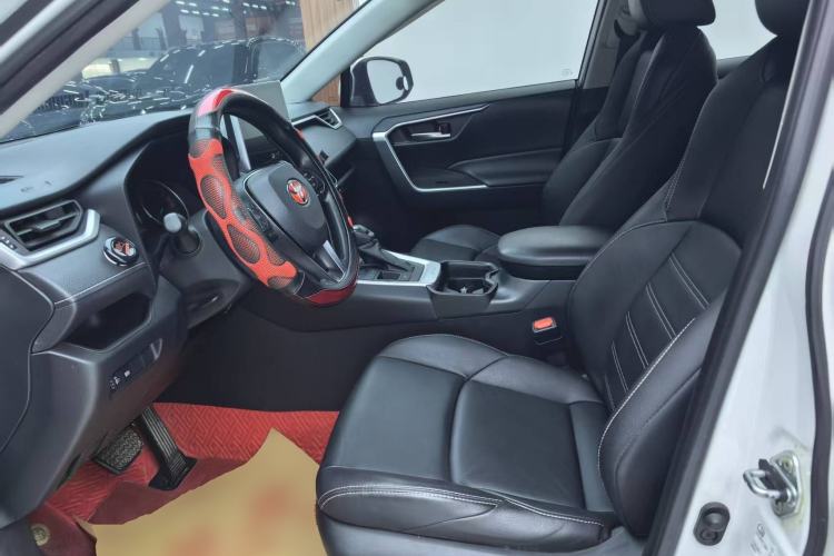 Used Toyota Wildlander 2020 Dual-Engine 2.5L E-CVT Two-Wheel Drive Luxury Edition