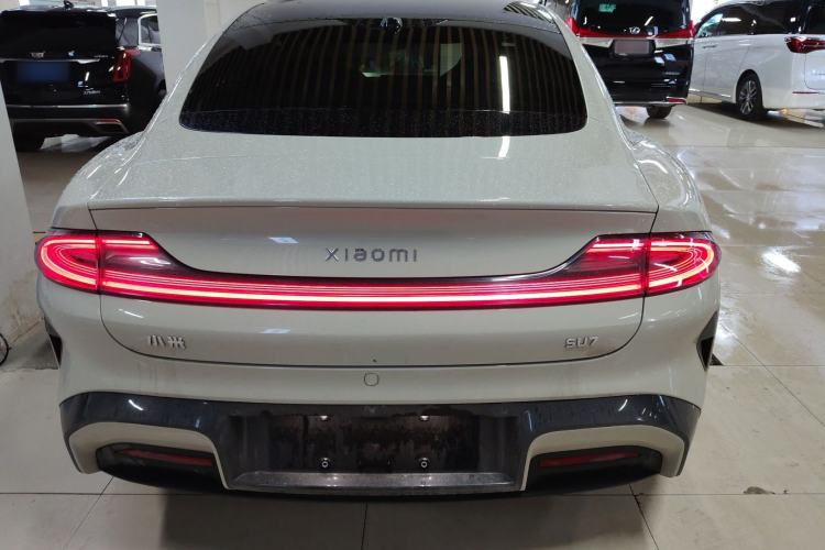 Used Xiaomi Auto SU7 2024 Rear-Drive Long-Range Intelligent Driving Version Rear