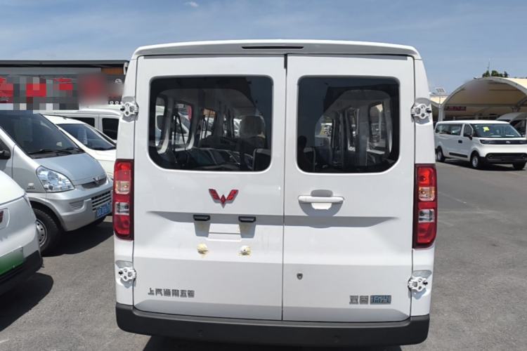 Used Wuling Yangguang 2026 Model, 330km Bus Comfort Edition
