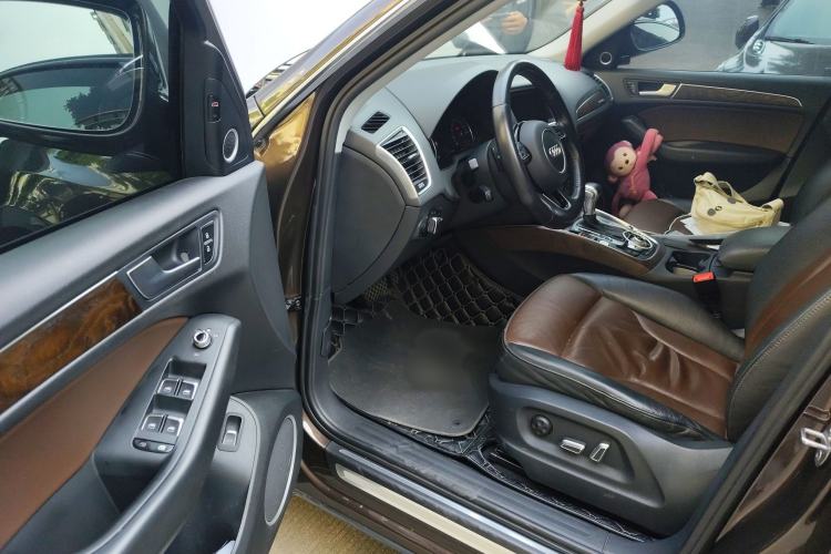 Used Audi Q5 2017 40 TFSI Comfort Model