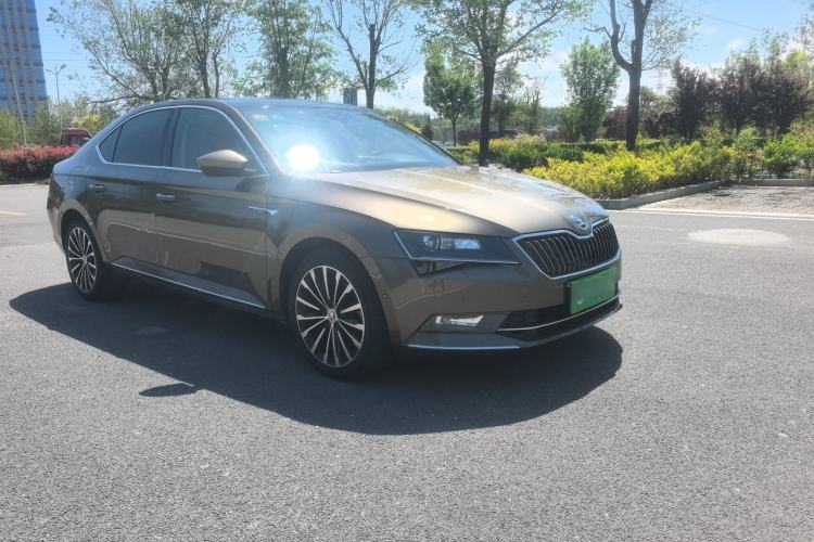 Used Skoda Superb 2018 TSI330 DSG Luxury Edition China V Standard Exterior 3