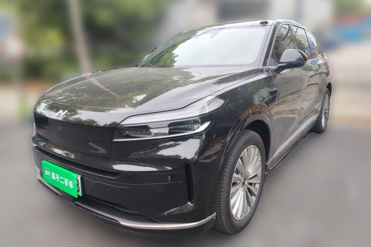 Used ONVO Luxeed L90 2025 Model—Max Seven-Seater Version