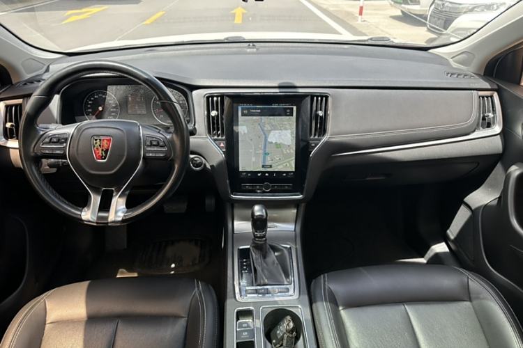 Used Roewe i6 2017 20T Automatic Internet Smart Edition