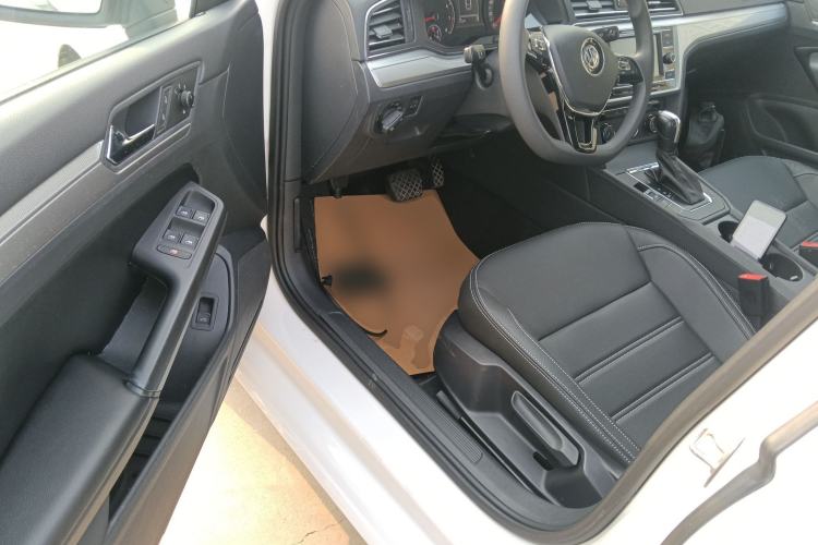 Used Volkswagen Lamando 2019 230TSI DSG Fashion Edition China VI