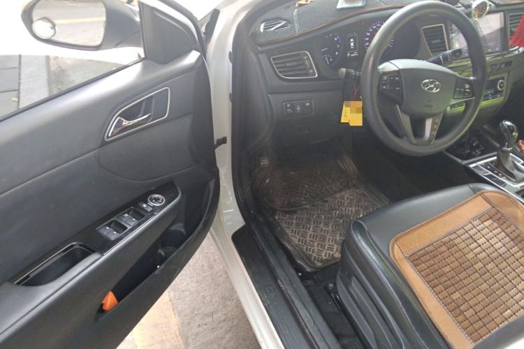 Used Hyundai Mistra 2014 1.8L Automatic Smart GLS