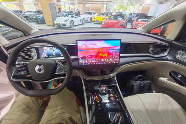 Used Denza D9 2024 DM-i 980 Four-Wheel Drive Prestige Model