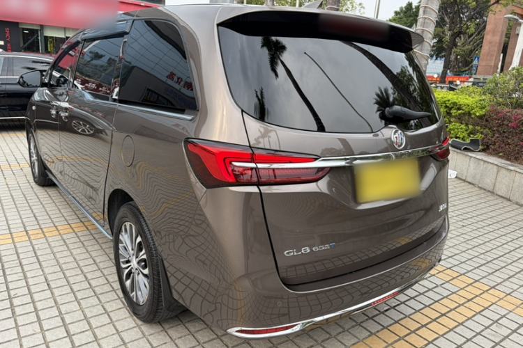 Used Buick GL8 2023 Land Executive Class 652T Luxury Model