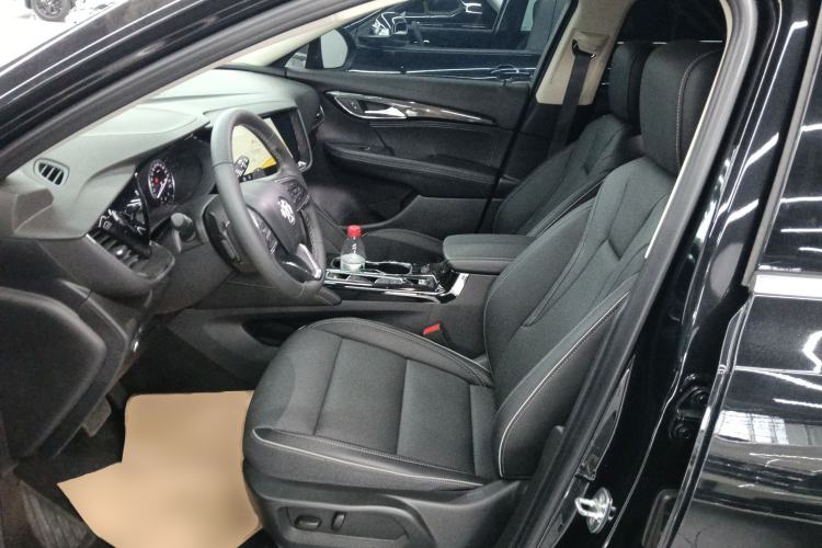 Used Buick Envision 2023 Encore S 552T Two-Wheel Drive Luxury Model
