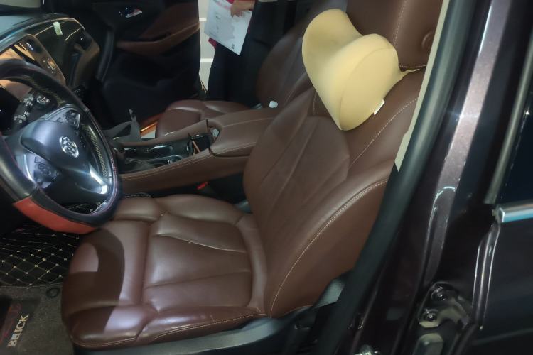 Used Buick Envision 2014 28T Four-Wheel Drive Luxury Model Left Front Seat