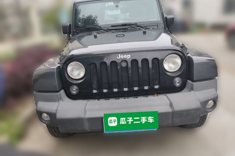 Used Jeep Wrangler 2013 3.6L Sahara two-door model Front