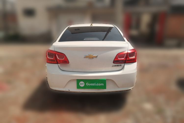 Used Chevrolet Cruze 2015 1.5L Classic SE MT Rear