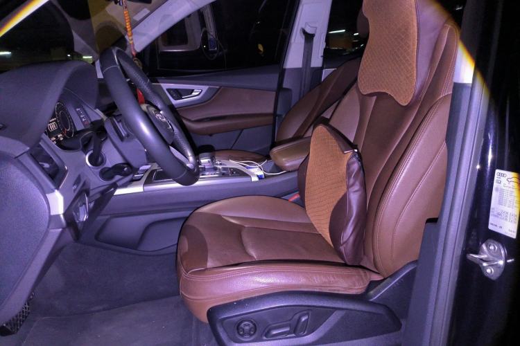 Used Audi Q7 2018 40 TFSI Comfort Model