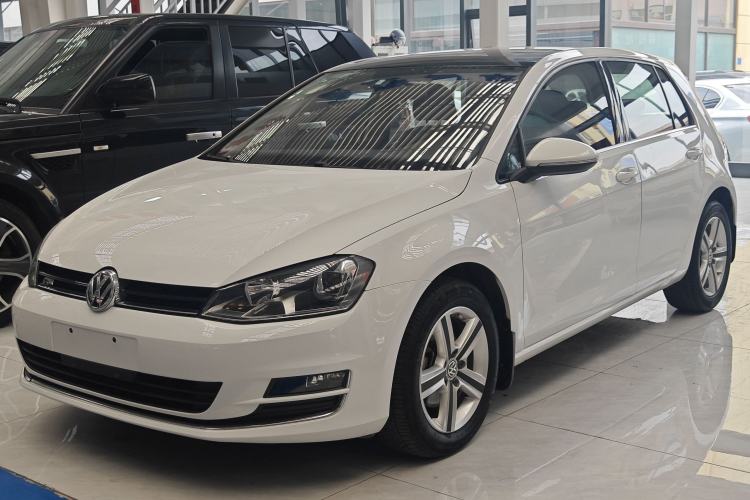 Used Volkswagen Golf 2016 230TSI Manual Comfort Version