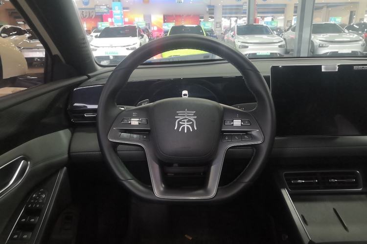 Used BYD Qin L 2025 EV 470KM Leading Edition
