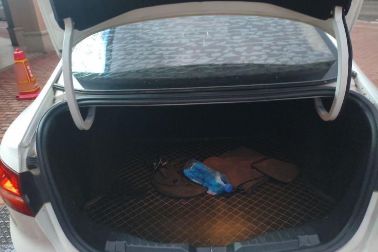 Used Ford Escort 2017 Happiness Edition 1.5L Automatic Fashion Version
