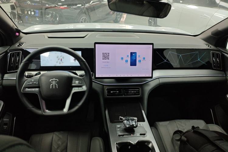 Used BYD Song L DM-i 2025 Intelligent Driving Version 160 km Beyond-Range Type