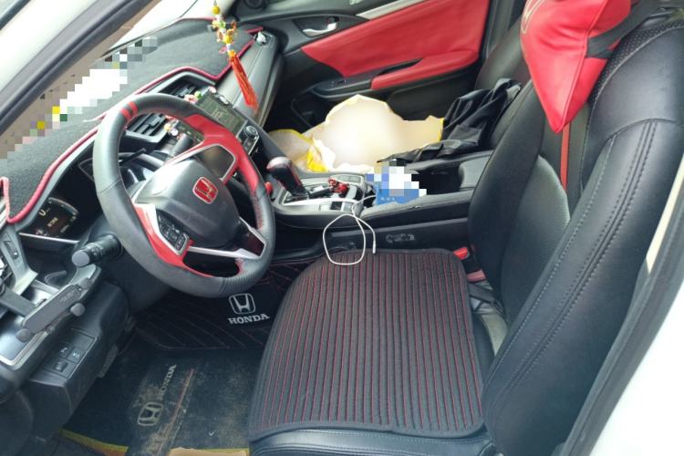 Used Honda Civic 2016 220TURBO CVT Luxury Edition Left Front Seat