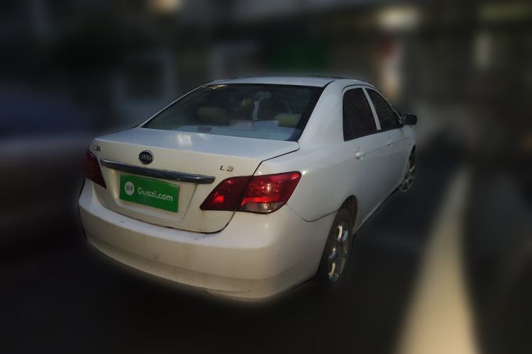 Used BYD L3 2011 New Fengchang Edition 1.5L Manual Comfort Model