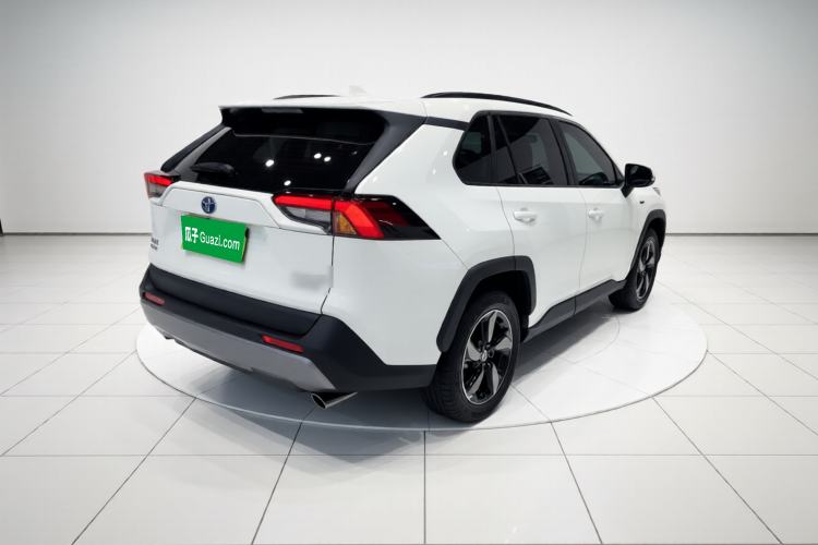 Used Toyota RAV4 2020 Dual-Engine 2.5L E-CVT 4x4 Elite PLUS Edition