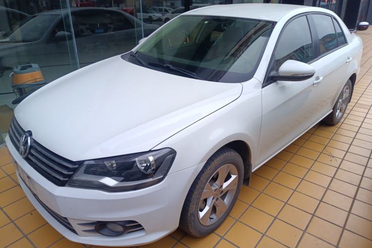 Used Volkswagen Bora 2015 Value Edition 1.6L Manual Fashionable Style