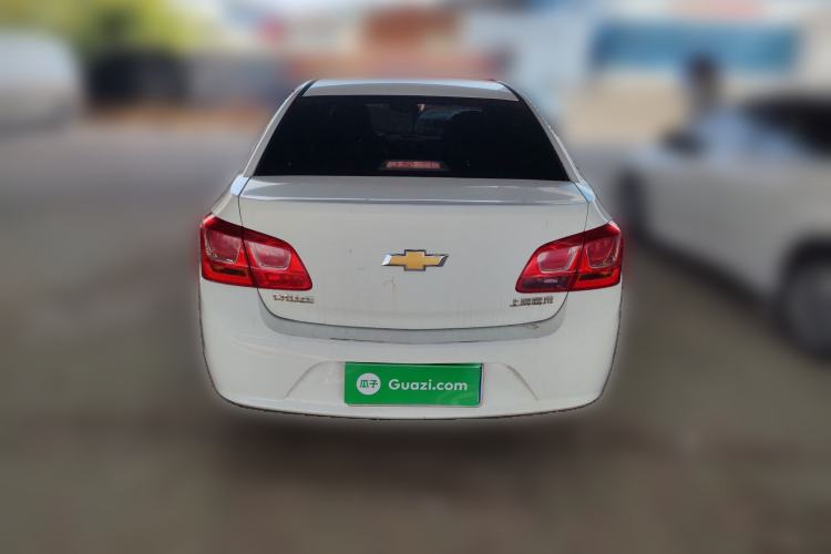 Used Chevrolet Cruze 2015 1.5L Classic SE MT
