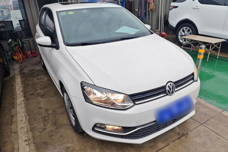 Used Volkswagen Polo 2016 1.6L Automatic Comfort Model
