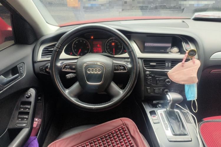 Used Audi A4L 2012 2.0 TFSI automatic standard version