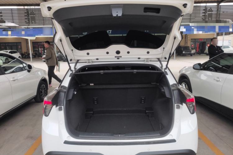 Used MG 4 EV 2023 415 km Range Sea-Faring Champion Edition
