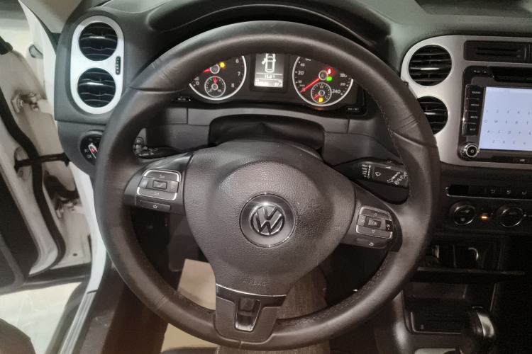 Used Volkswagen Tiguan L 2013 1.8TSI Automatic All-Wheel-Drive Comfort Edition